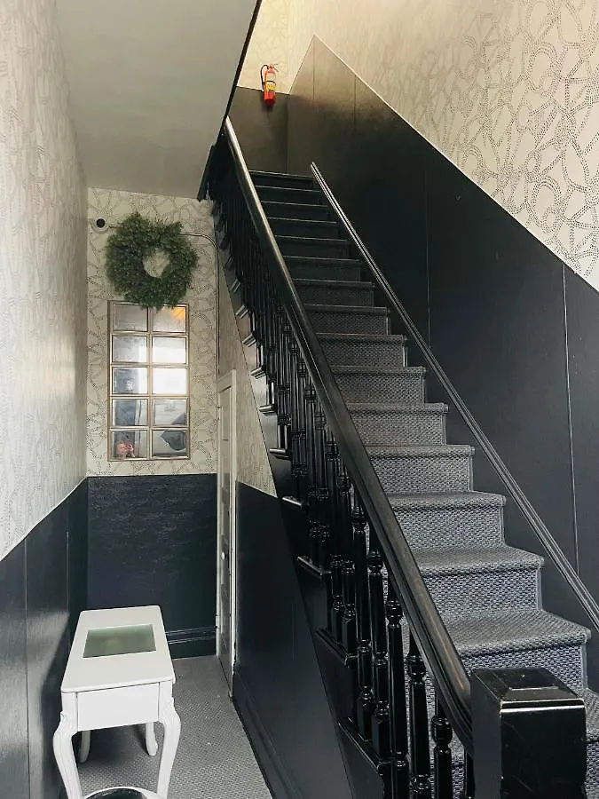 Apartamento Private Rooms In Townhouse W 2 Baths Fq Beds 1-3Ppl Nueva York