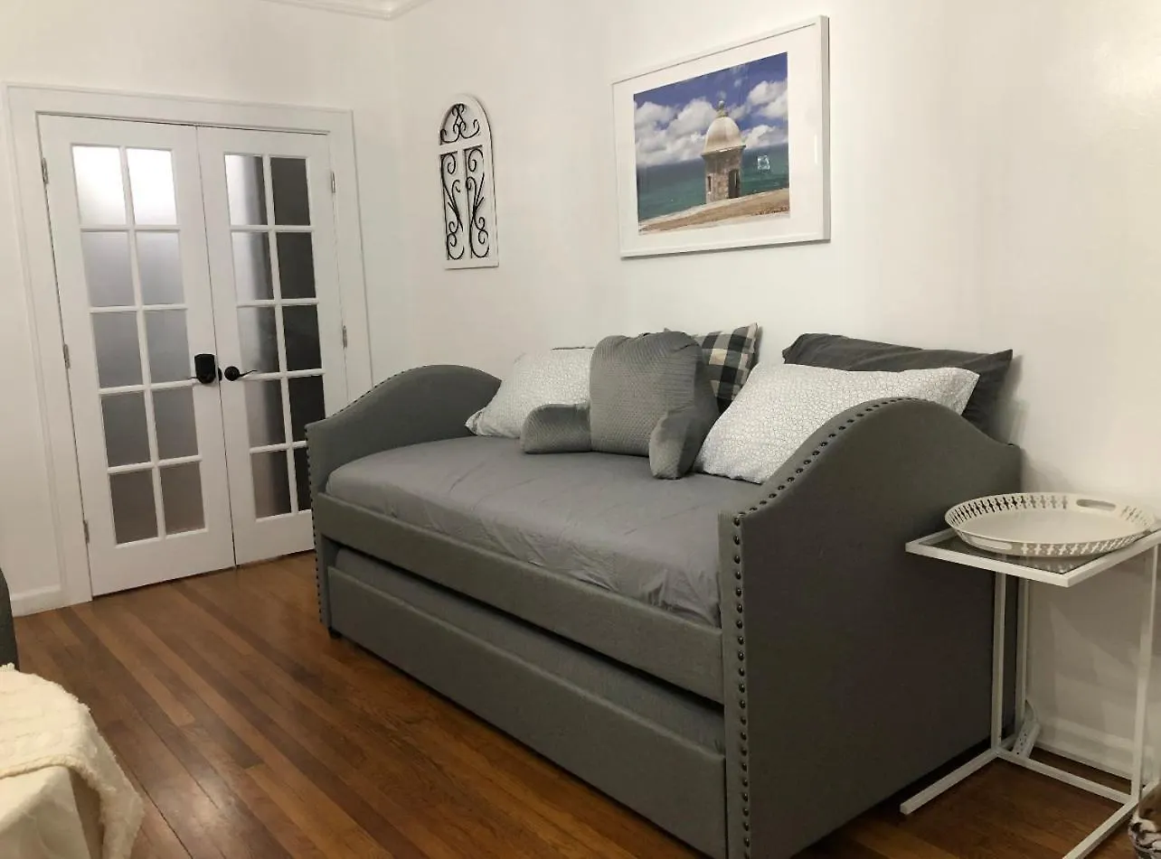 Apartamento Private Rooms In Townhouse W 2 Baths Fq Beds 1-3Ppl Nueva York